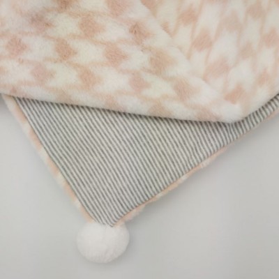 2020 New design 100% polyester newborn  soft touch baby blanket with pompom