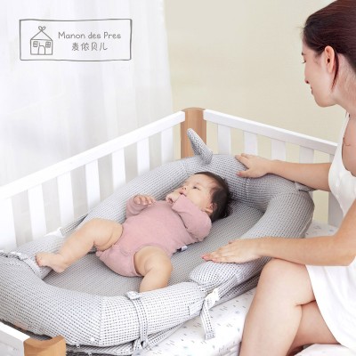 Hot Sale  removable and washable baby nest Natural coconut palm unique baby crib